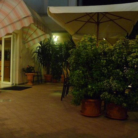 Hotel Prestige Lido di Camaiore Exteriér fotografie