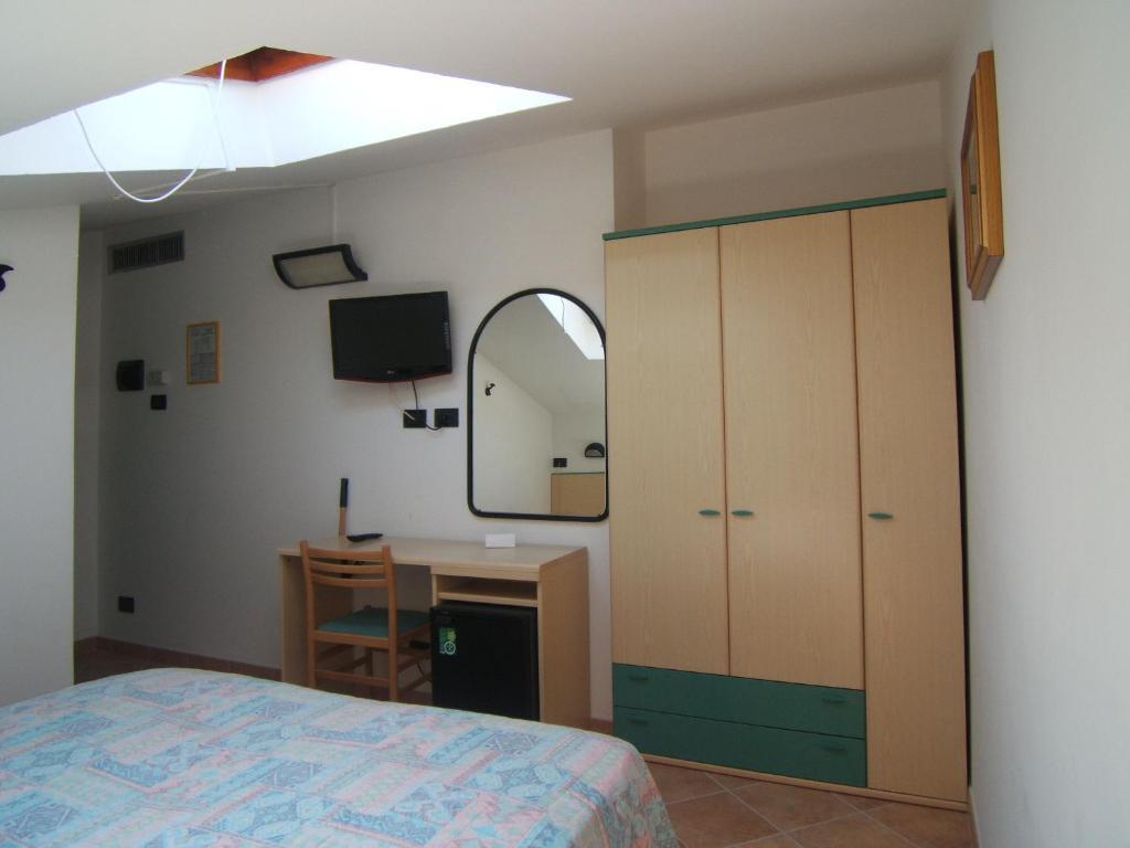 Hotel Prestige Lido di Camaiore Pokoj fotografie