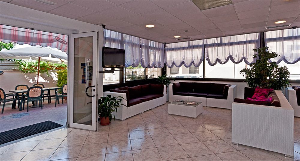 Hotel Prestige Lido di Camaiore Exteriér fotografie