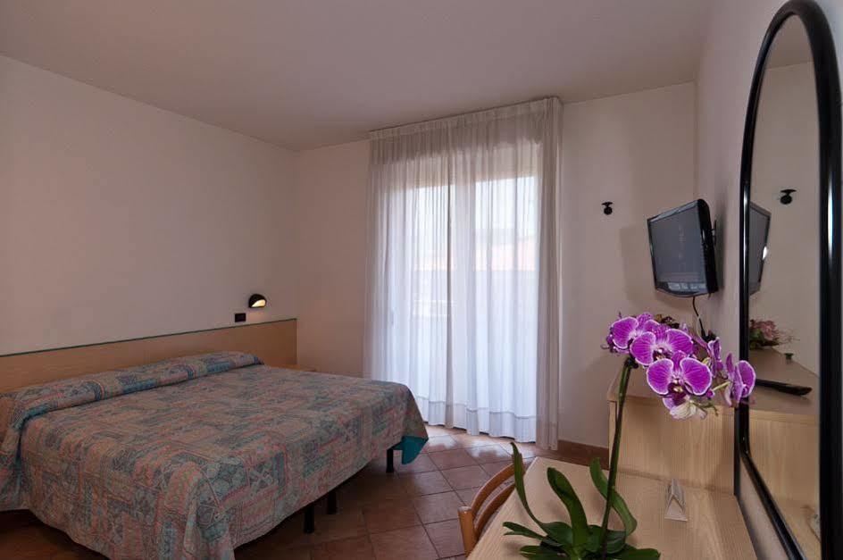 Hotel Prestige Lido di Camaiore Exteriér fotografie